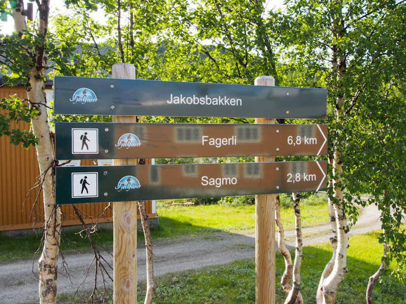 Turstimerker på Jakobsbakken i Sulitjelma